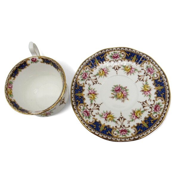 QUEENS KENILWORTH Floral Cup And Saucer With Gold Accents England Vintage - Picture 7 of 10